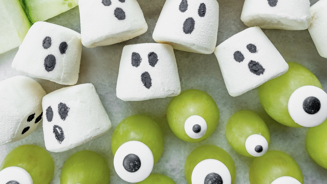 'Video thumbnail for 3 Easy Halloween Food Ideas for Kids'