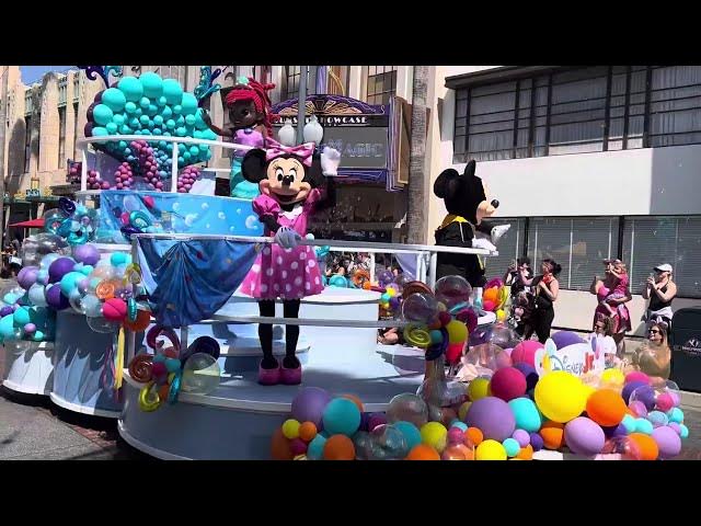 'Video thumbnail for Disney Jr. Let's Play! Parade 🧑‍🍳 #disneyland #disneycaliforniaadventure #disneyjunior'