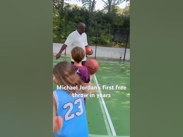 Playlist thumbnail for Bulls