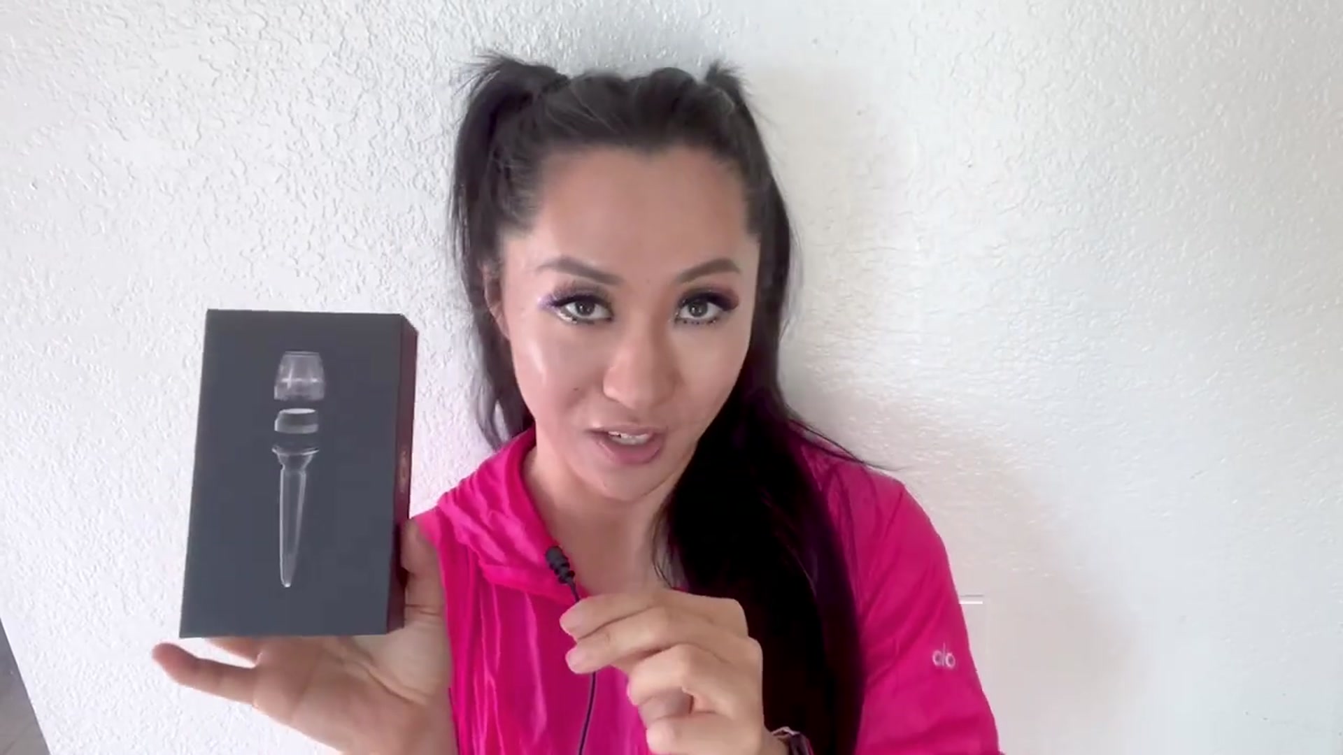 Video thumbnail for THE BEST DEVICE FOR ACNE SCARRING ... THE BANISHER 3.0! (720p 24fps)