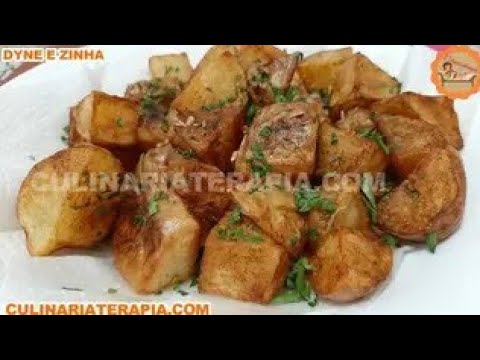 'Video thumbnail for O SEGREDO DA BATATA FRITA RÚSTICA CROCANTE MAIS SABOROSA DO QUE AS DE RESTAURANTES'