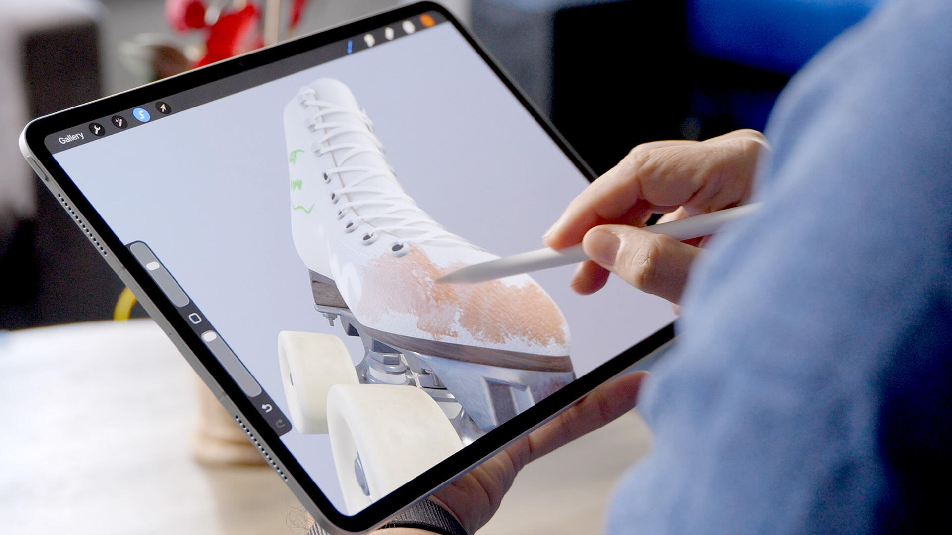 Video thumbnail for Apple's Latest Pro iPad Isn't a Mac Yet, but It's Getting Damn Close