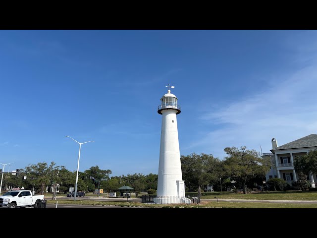 Video thumbnail for Beautiful Day at Biloxi Beach 🏖️
