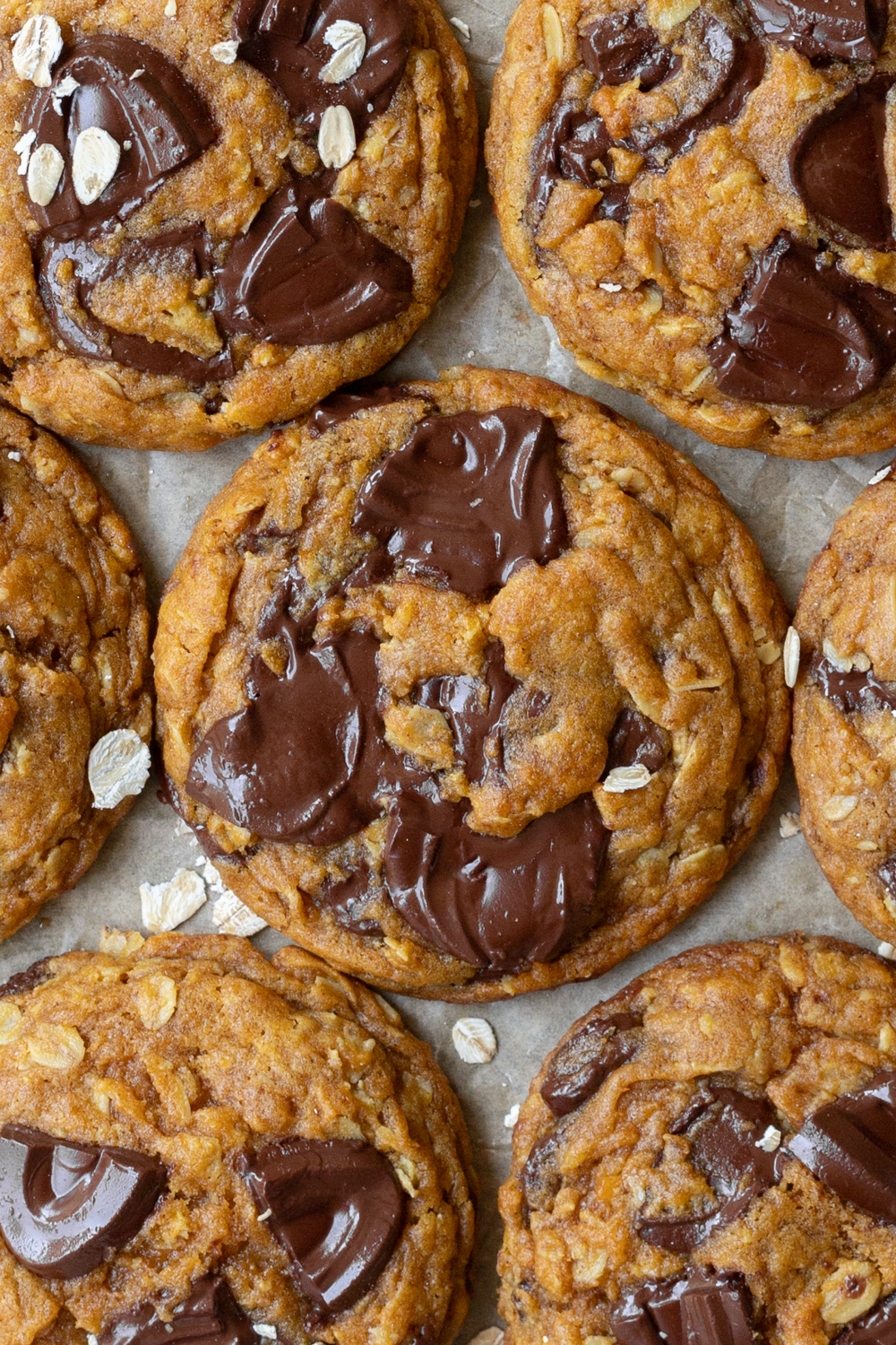 Video thumbnail for Brown Butter Pumpkin Oatmeal Cookies