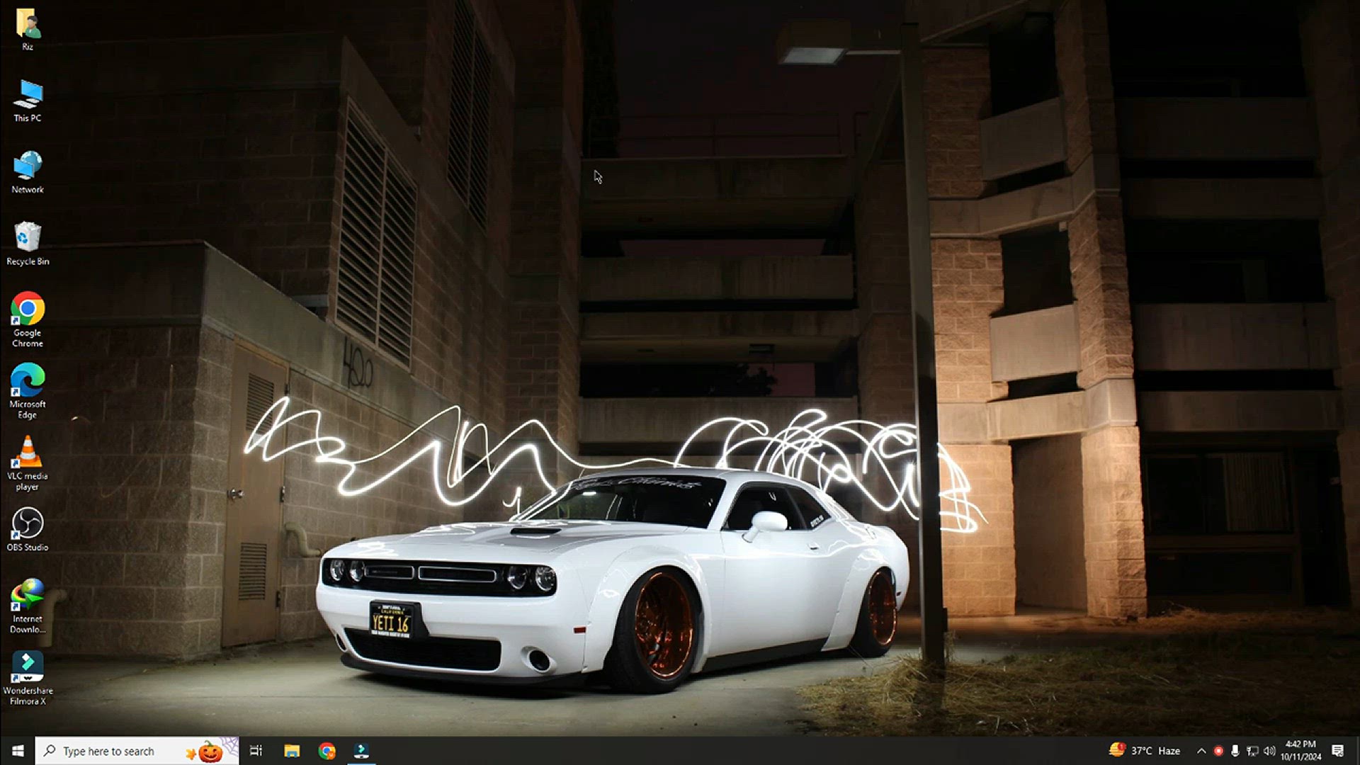 'Video thumbnail for How to Change WallPaper In Your Computer also Set Your Custom Wall Paper '