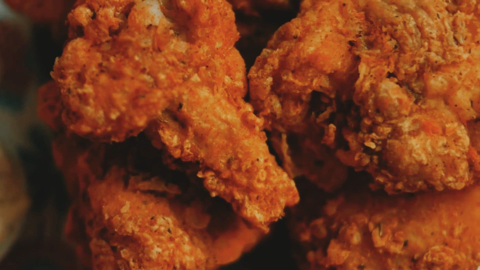 Video thumbnail for Creamy Cajun Shrimp and Grits Recipe