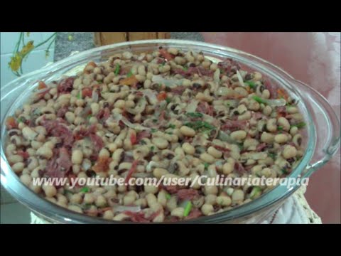 'Video thumbnail for Feijão a Moda Nordestina - Fradinho com Carne Seca Charque Mandacaru'