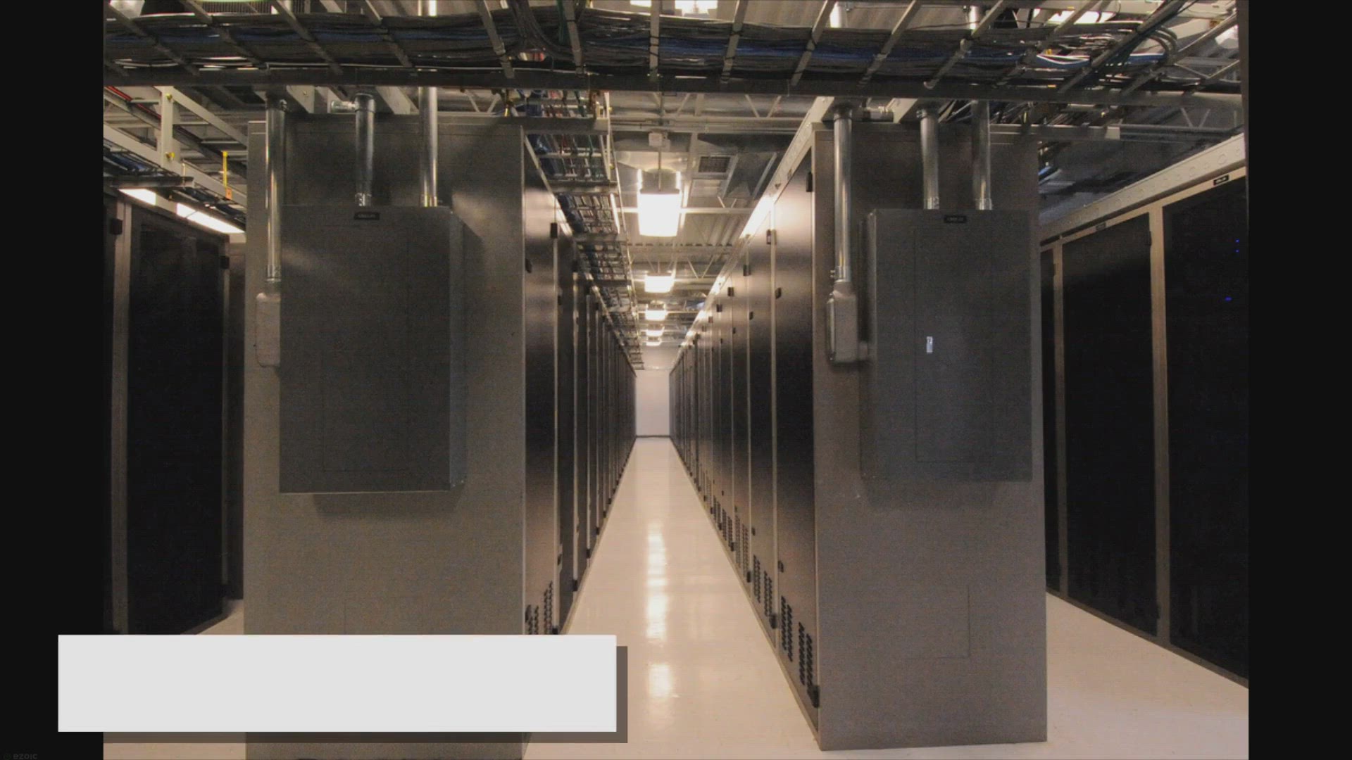 Video thumbnail for Entdecke die Welt des Edge Computing: Dein einfacher Einstieg in die IT-Zukunft