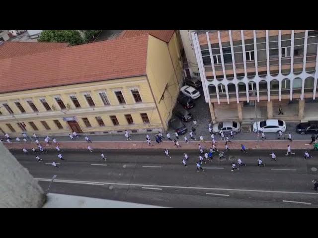 Video thumbnail for Crosul Rotary 2025 – o lecție de energie și solidaritate, în ciuda vremii nefavorabile