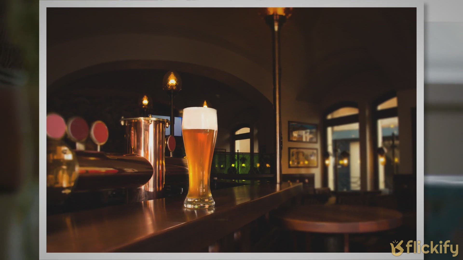 West Coast IPA vs. New England IPA: Exploring the Flavor Differences and Why West Coast Reigns Supreme