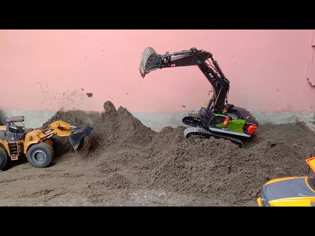 'Video thumbnail for RC Excavator CAT Land Leveling Project | BangSiagianID'