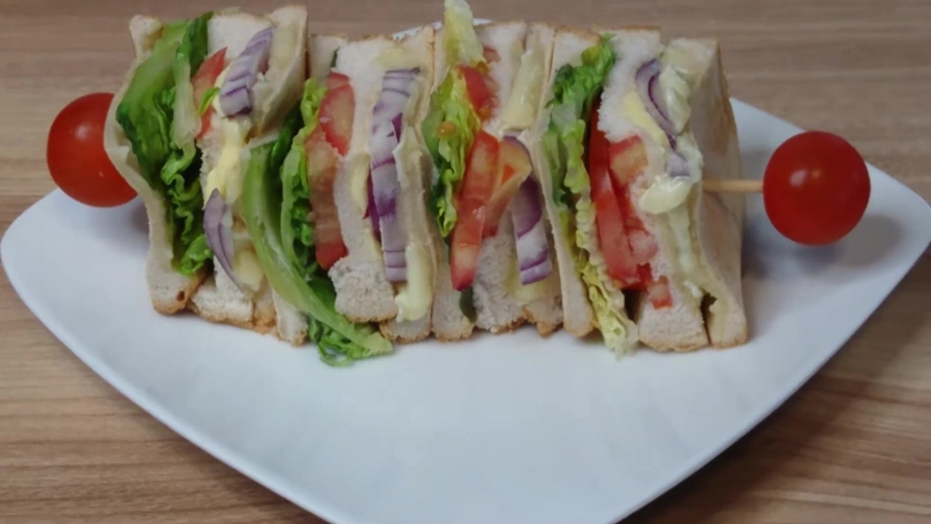 Video thumbnail for Best Breakfast Recipe - Bread Sandwiches