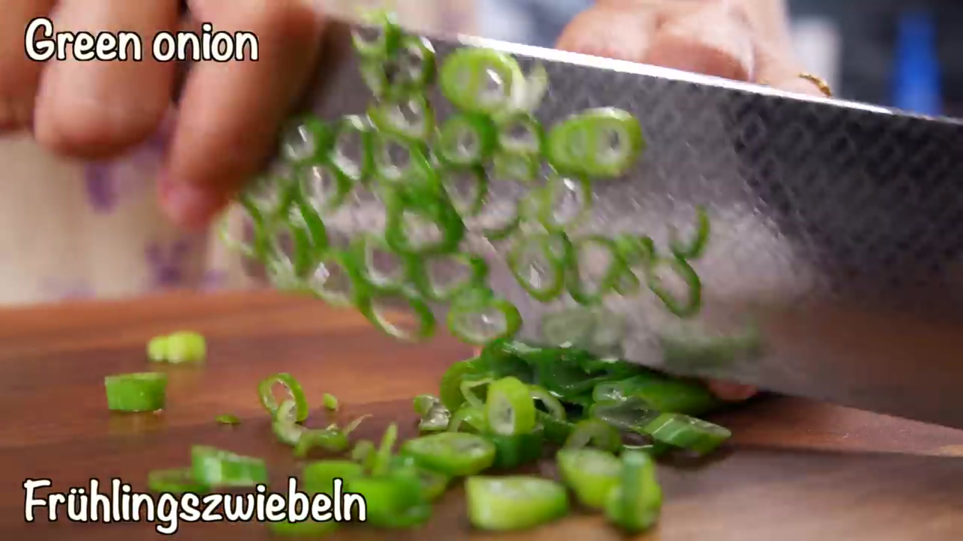 Video thumbnail for Such a Quick, Easy and Delicious Corn Recipe that You Can Make Every Day! Korean Corn Cheese Recipe! (720p 30fps)