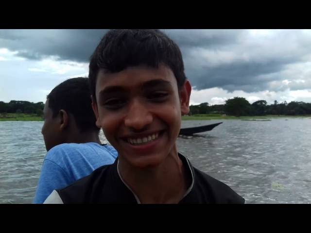 Video thumbnail for নৌকা ভ্রমণ : হঠাৎ ঢেউয়ে সবার মাঝে আতংক!