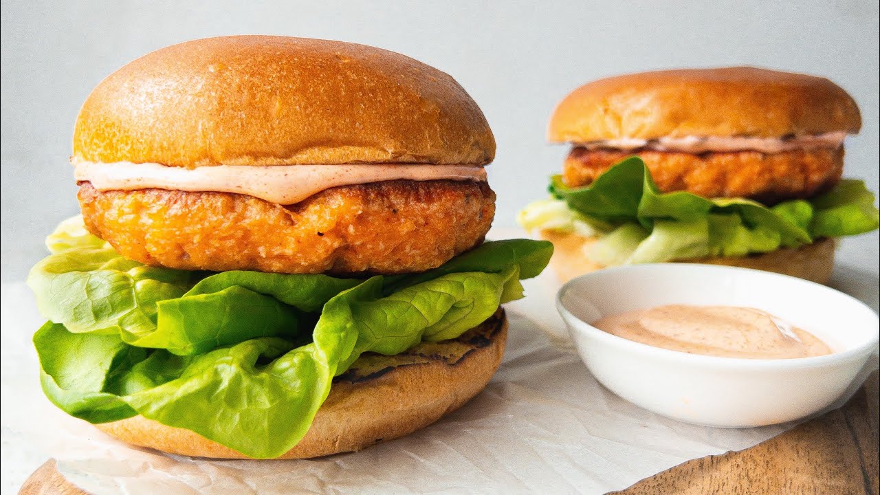 Trader Joe's PREMIUM SALMON BURGERS  Trader Joe's Rants & Raves (mostly  raves, a few rants)