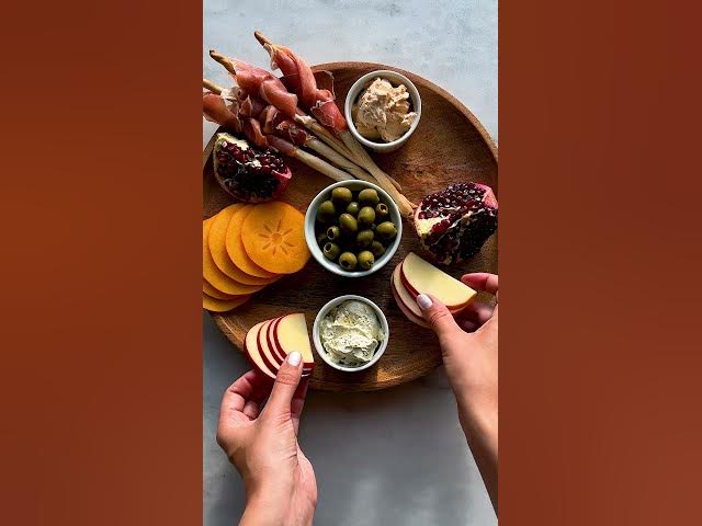 'Video thumbnail for Snackboard – Winteredition 😌🥰 #shorts'