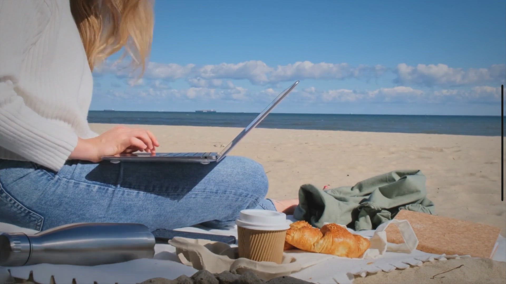 'Video thumbnail for Exploring the World of Remote Android Developer Jobs'