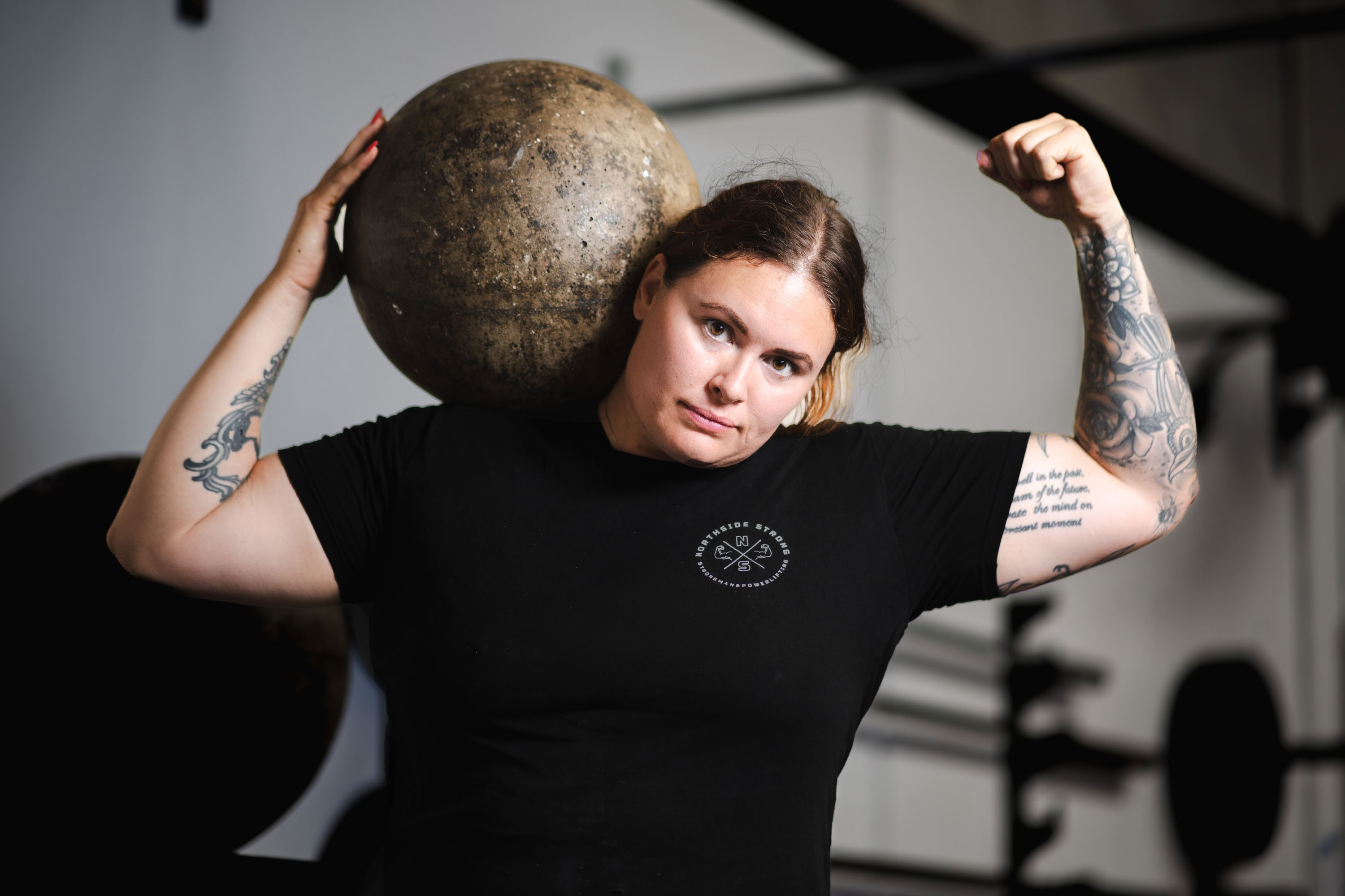 Video thumbnail for Heaviest Atlas stone lifted - 180 kg (396.83 lb)