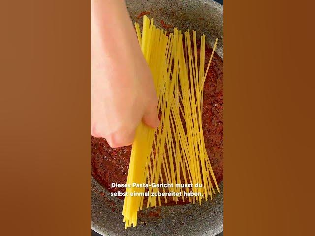 'Video thumbnail for Pasta karamellisieren?! YES 🔥 #shorts'