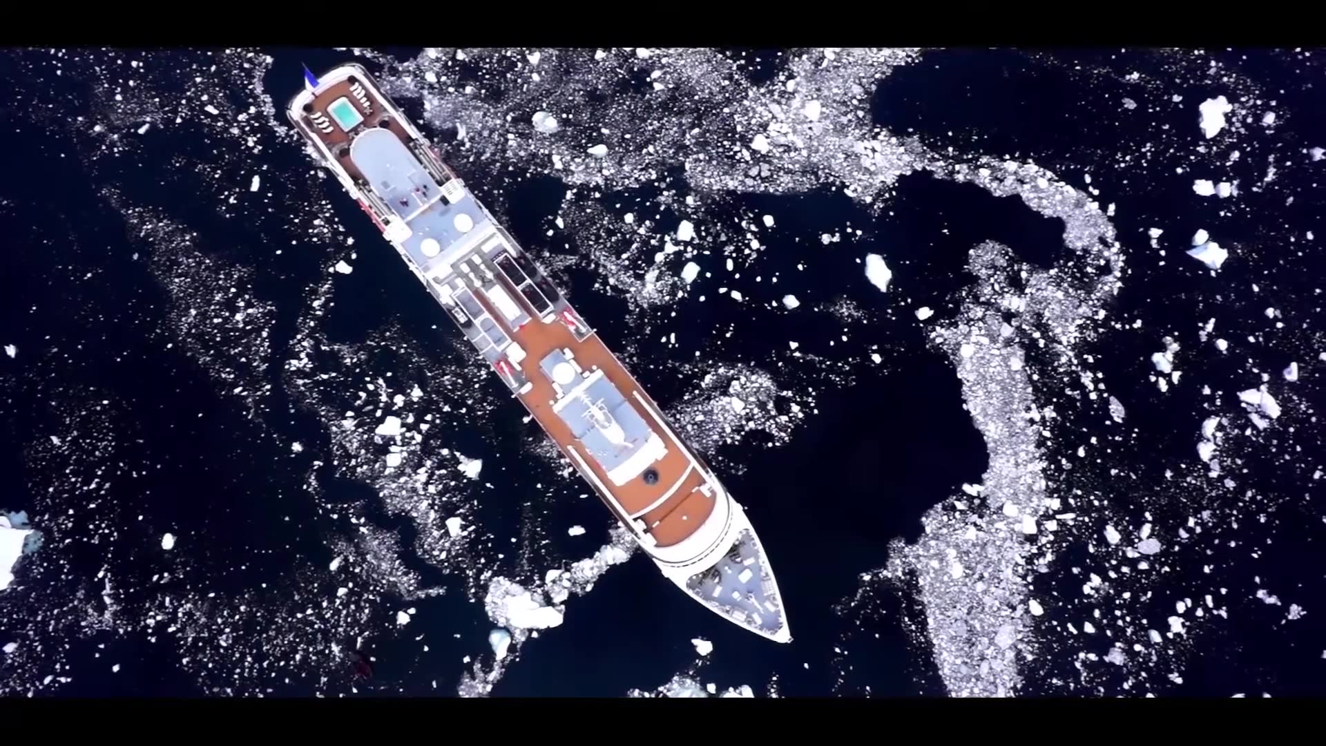 Video thumbnail for Cruise Antarctica with Ponant