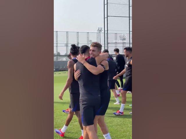 Video thumbnail for 🟦🟥 FERMÍN LÓPEZ SE INCORPORA AL BARÇA #fcbarcelona #barça #ferminlopez #futbol