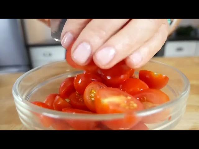 'Video thumbnail for GREEK PASTA SALAD RECIPE'