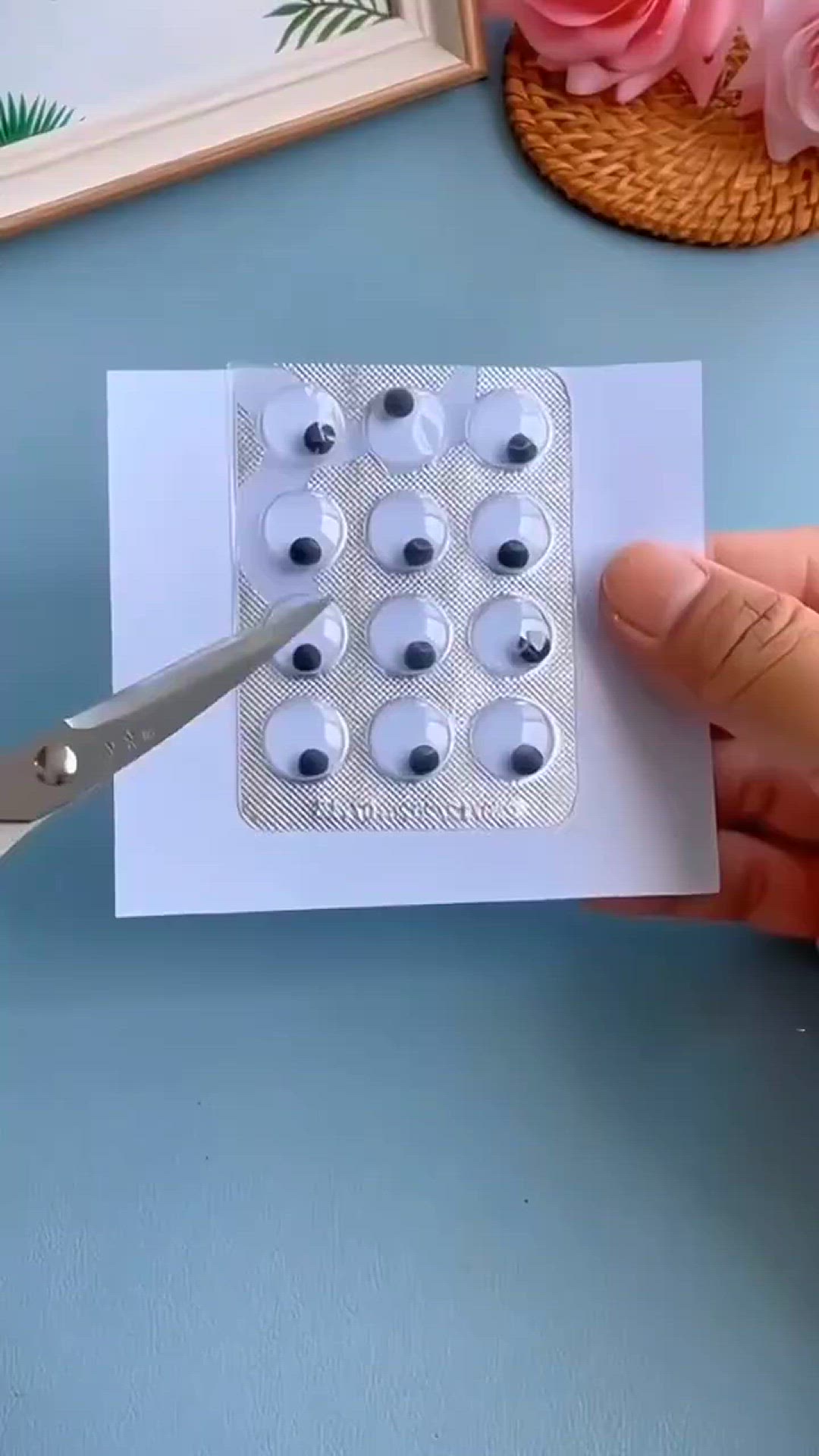 Video thumbnail for How to Make a decorative chicken toy Tree with Clay Fruits