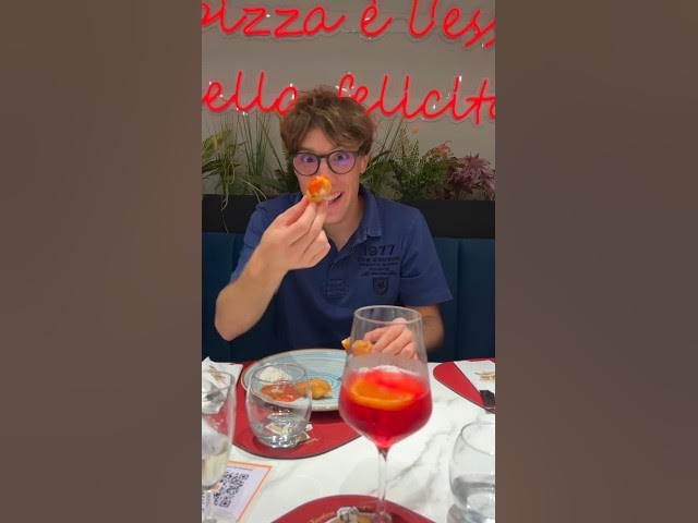 'Video thumbnail for Nodini fritti 🤩🔝 #pizza #pizzalover #padova #food'