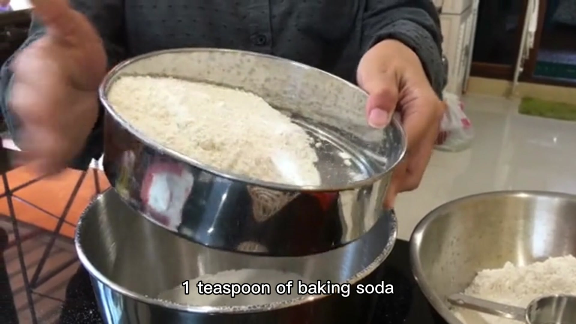 Video thumbnail for nestle chocolate chip cookie recipe