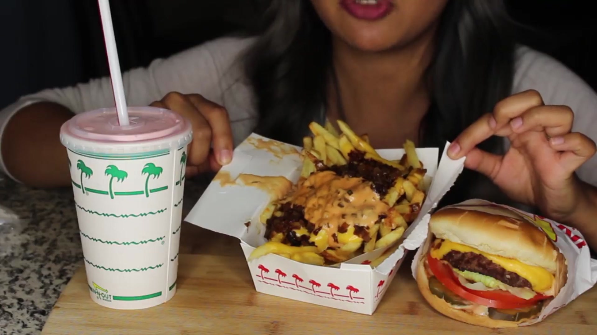 Video thumbnail for Asmr__IN-N-OUT_Chees...UKBANG_2