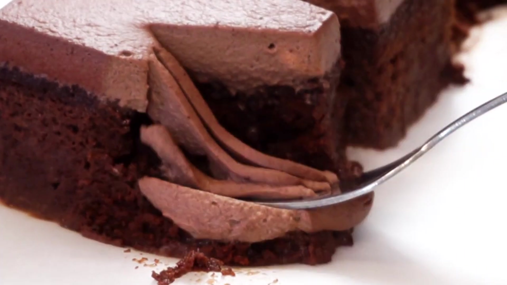 Video thumbnail for Tres Leches CHOCOLATE CAKE recipe ( Pastel Tres Leches de Chocolate ) Chocolate 3 Milk Cake(720P_HD)