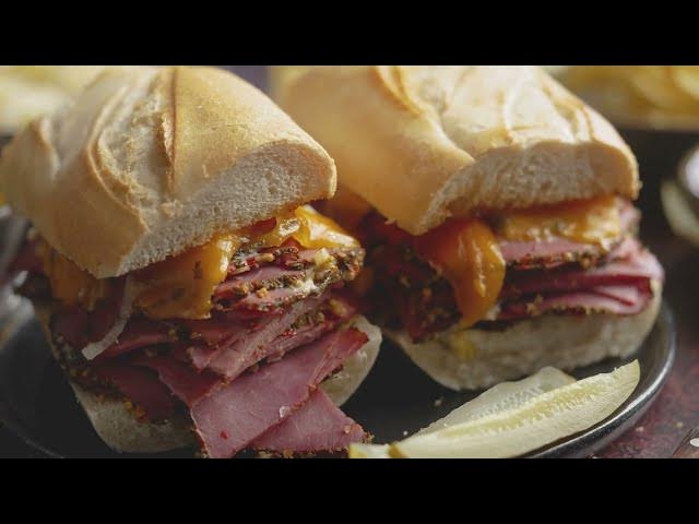 'Video thumbnail for Mouthwatering Slow Cooker Shredded Beef Sandwiches | Easy and Flavorful'