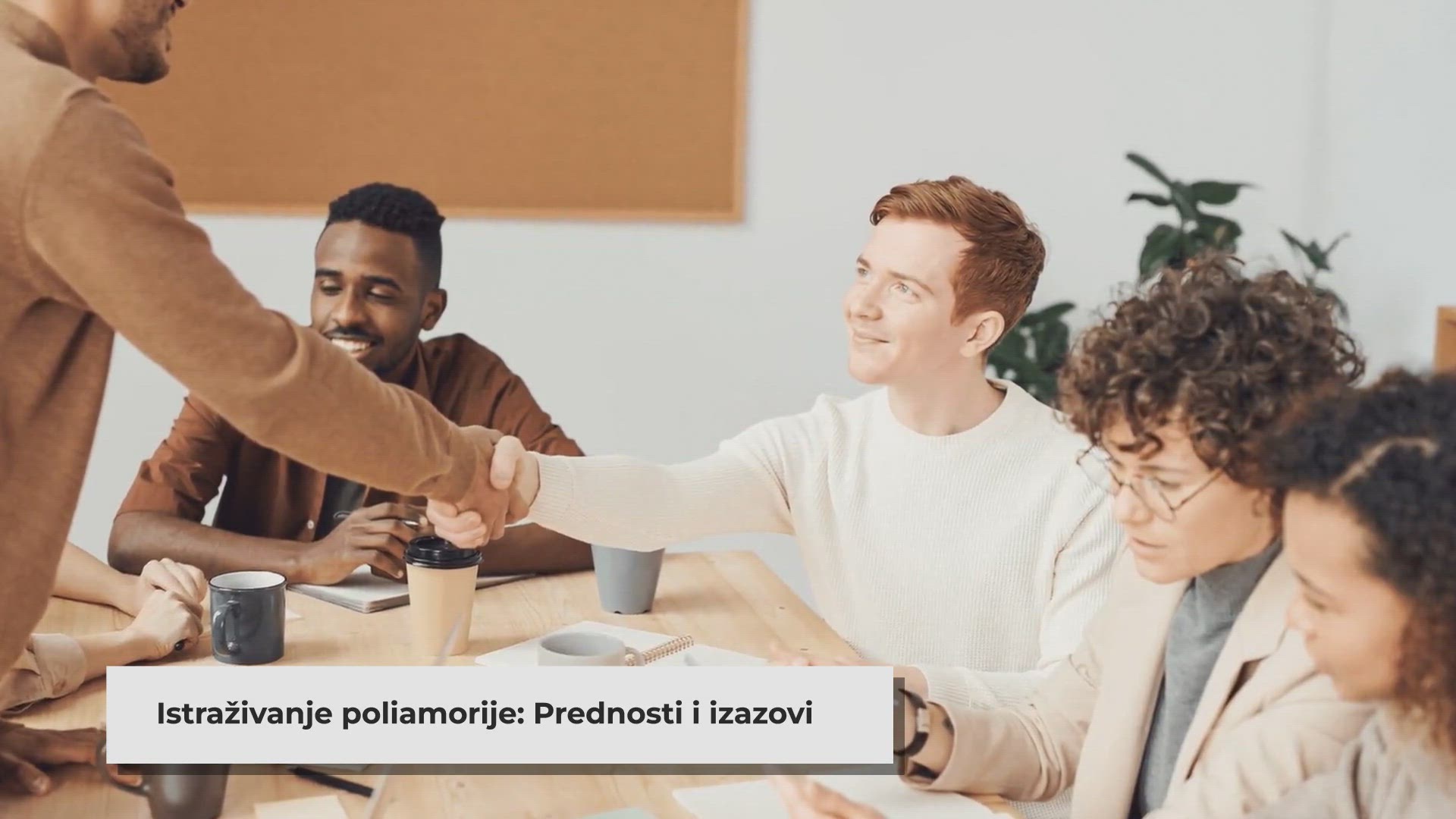 Video thumbnail for Istraživanje poliamorije: razumijevanje, dobrobiti i izazovi