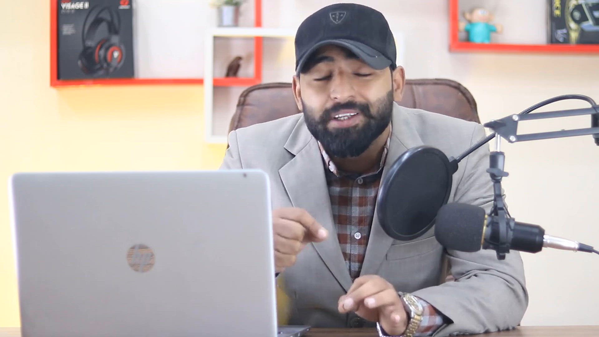 'Video thumbnail for Online Typing Jobs _ Typing Se Paise Kaise Kamaye _ Earn Money Online $10 A Day'