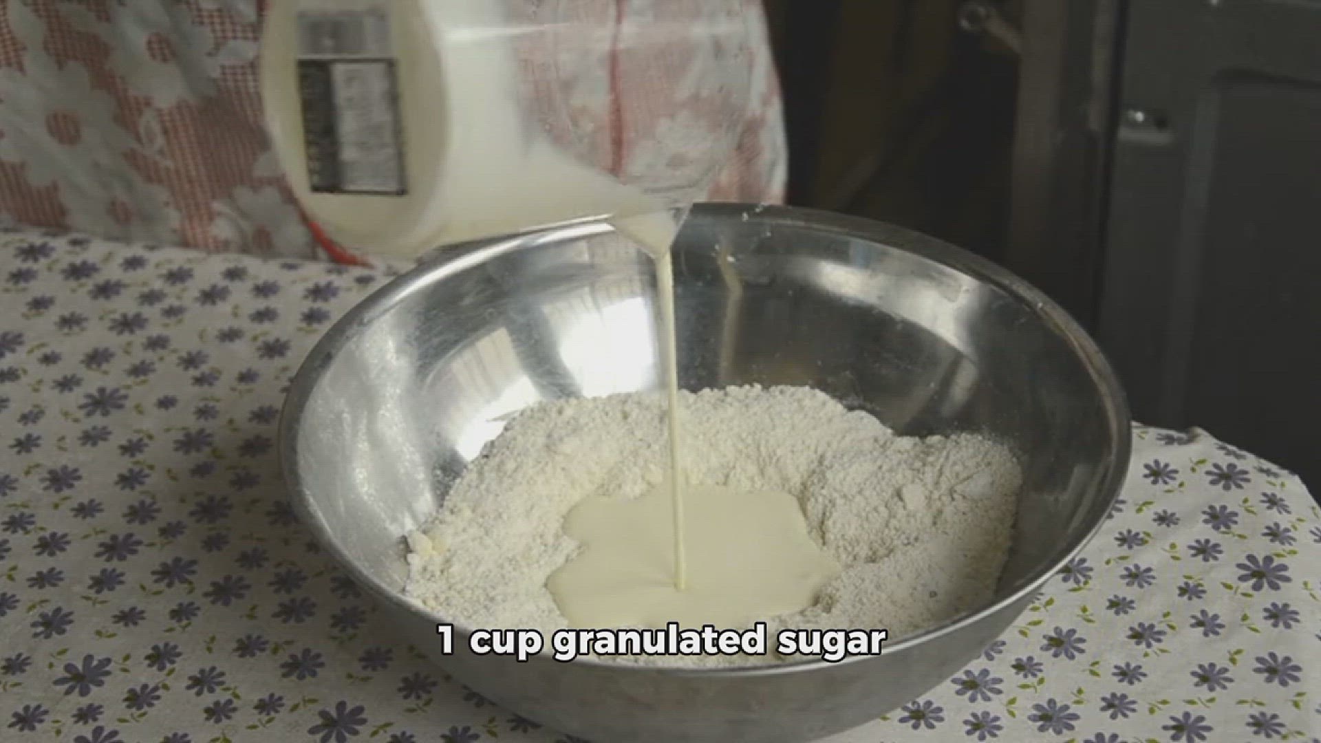 Video thumbnail for tres leches recipe