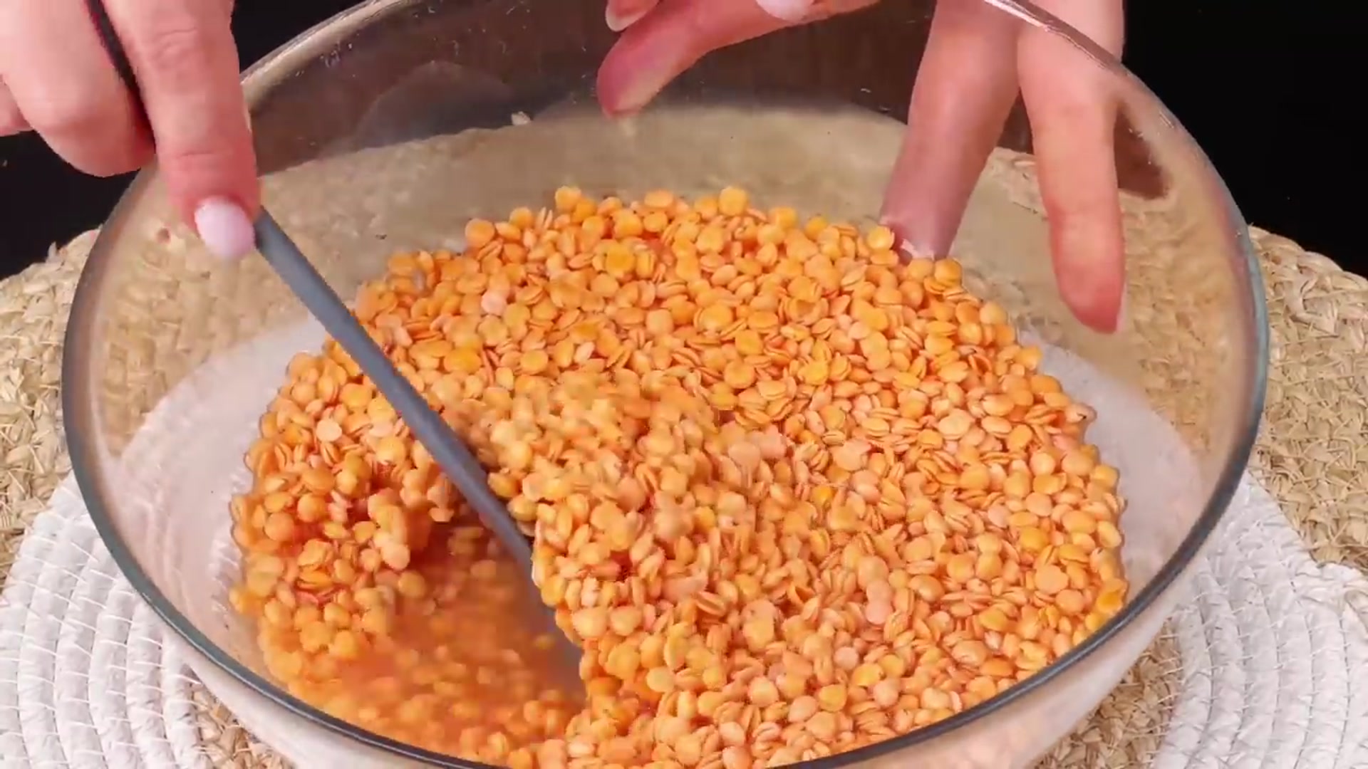 Video thumbnail for Lost 10 kg in a month! Eat healthy lentil bread in 5 minutes Grandma's recipe (720p 30fps)