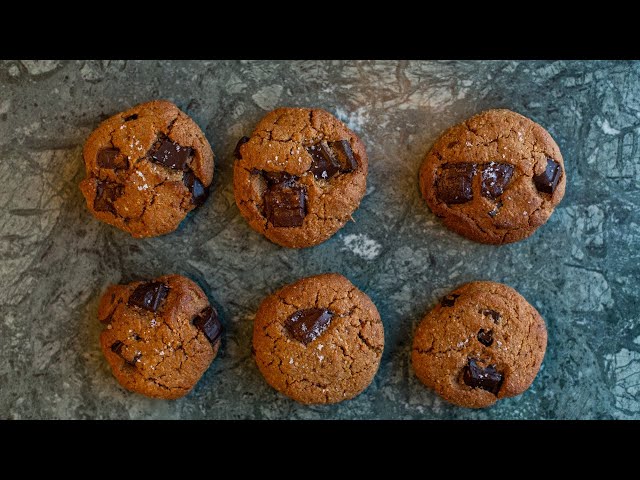 Video thumbnail for The Best Healthy Paleo Cookies: Video blog