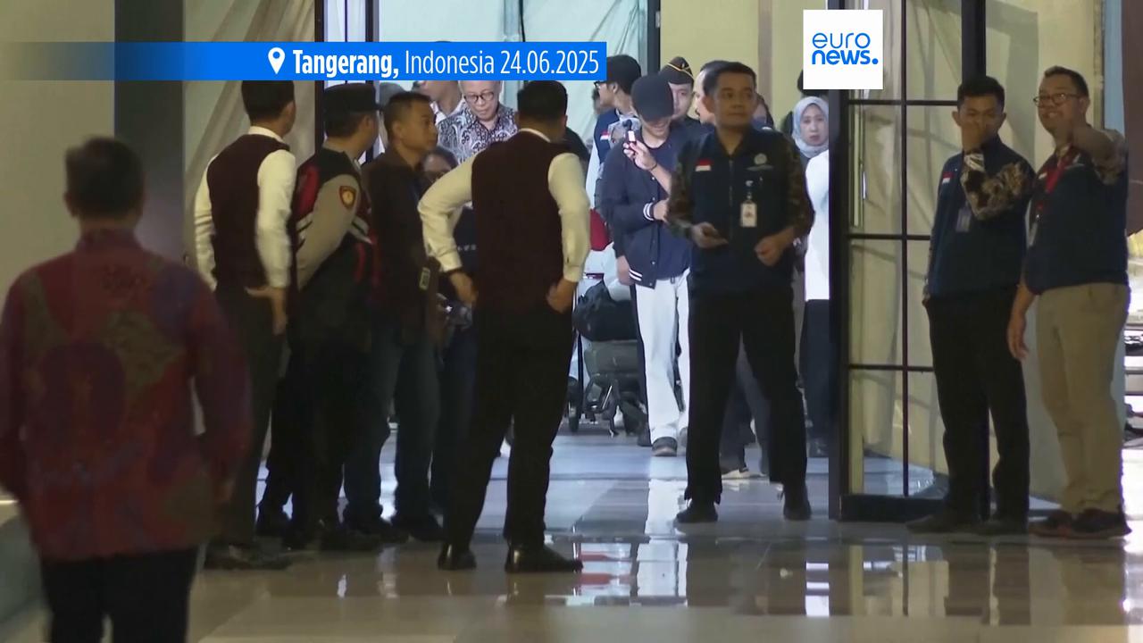 'Video thumbnail for France, Indonesia evacuate citizens stranded in Israel and Iran'