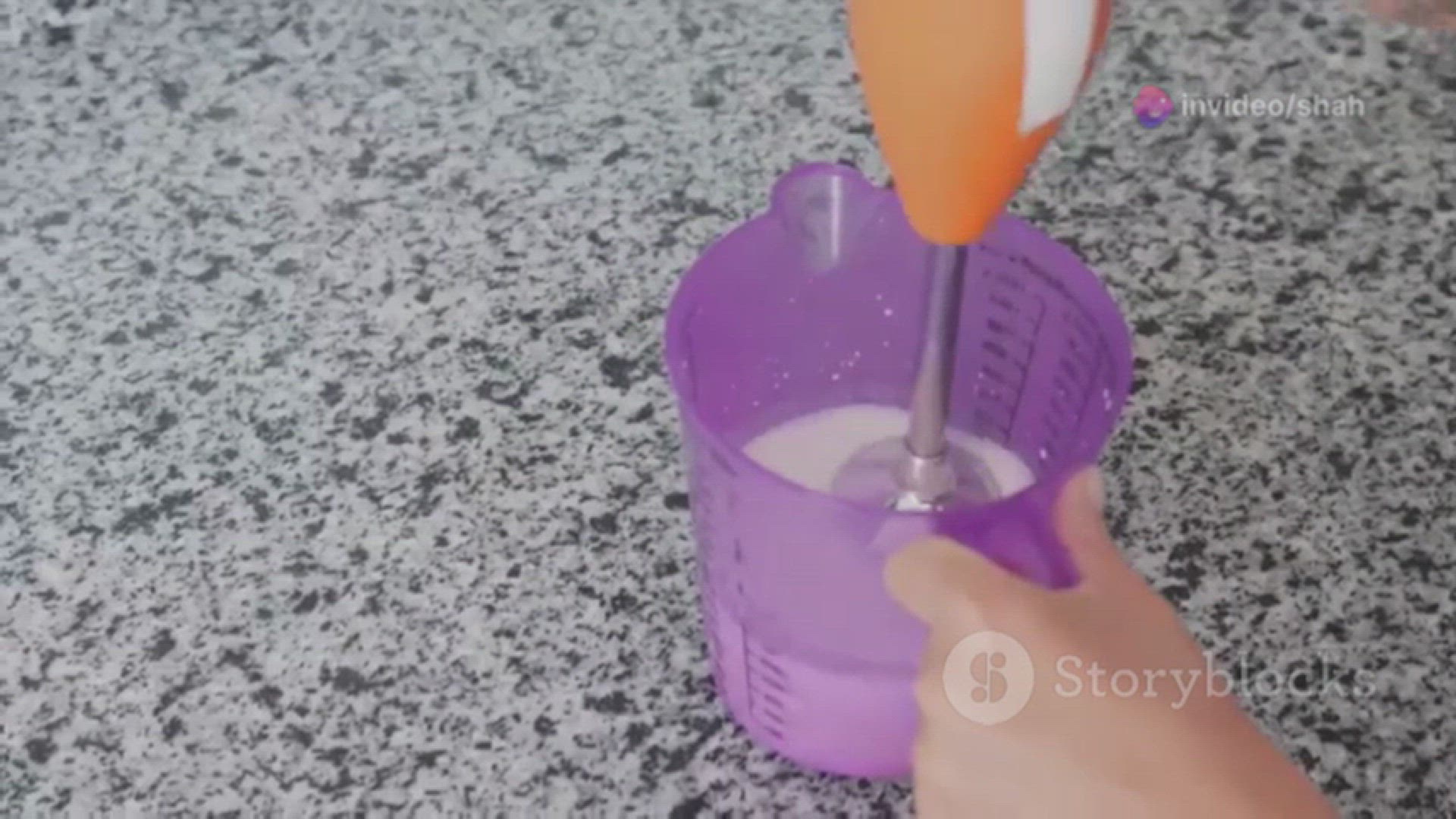 Video thumbnail for Chocolate Milkshake recipe