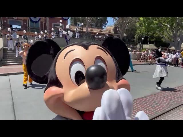 'Video thumbnail for Step Into The Magic with the Disneyland Band 🥁 #disneyland #disney #disneyparks'