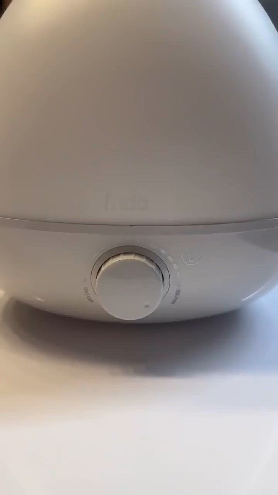 'Video thumbnail for Frida Baby 3-in-1 Humidifier with Diffuser and Nightlight'