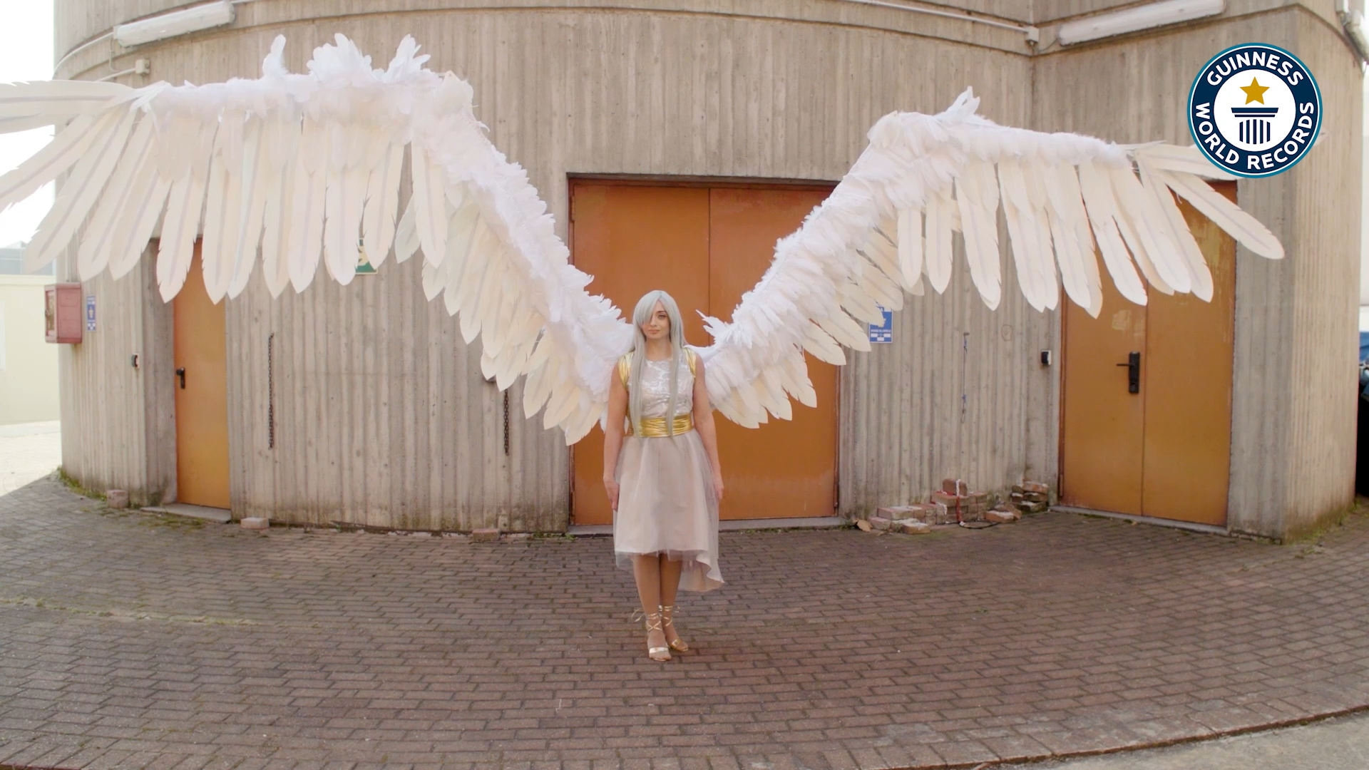 'Video thumbnail for  Soaring high, Arianna's record-breaking cosplay wings'