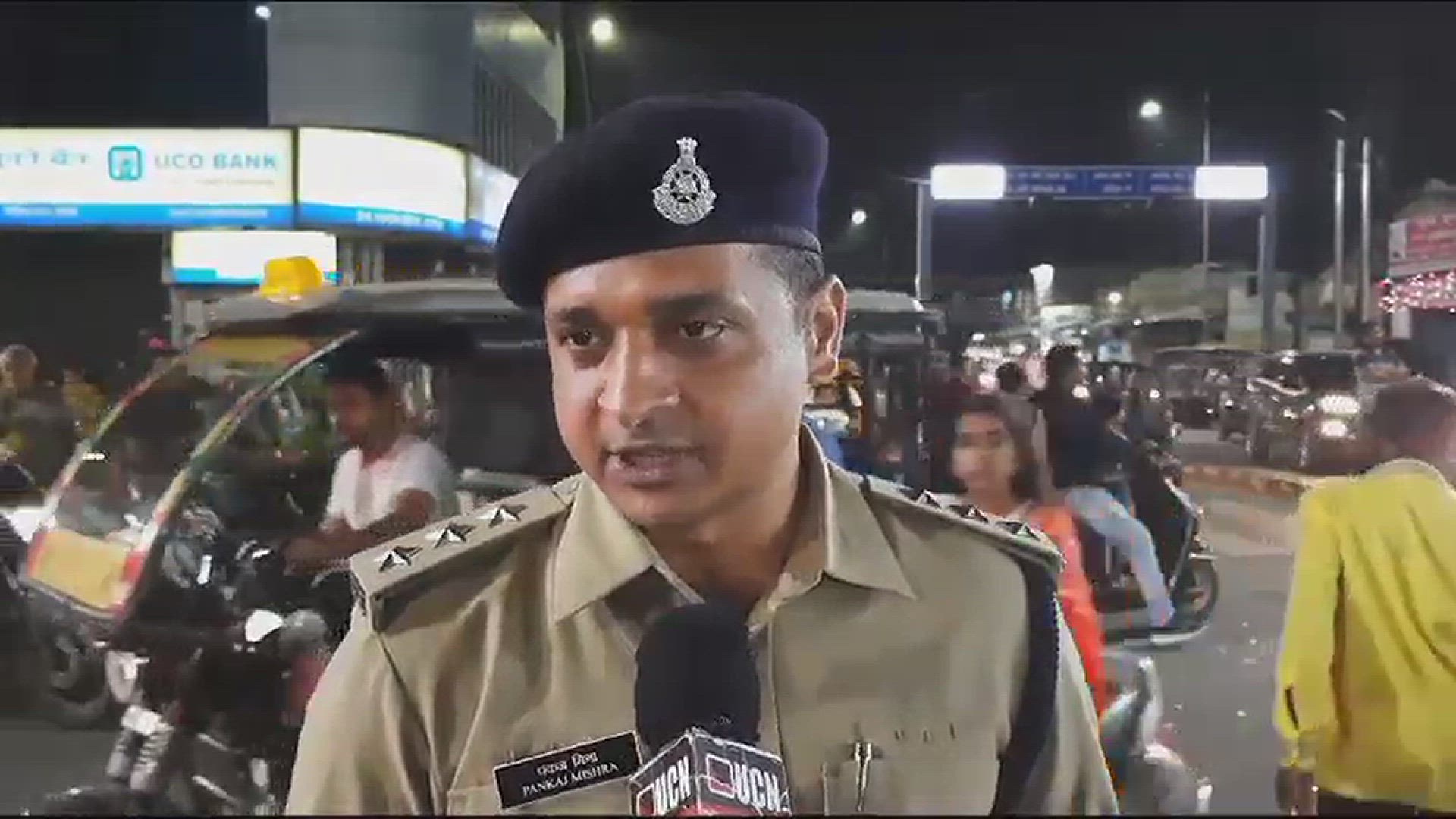 'Video thumbnail for गणेश प्रतिमाओं के विसर्जन के चलते पुलिस ने शहर में सुरक्षा व्यवस्था बनी हुई है'