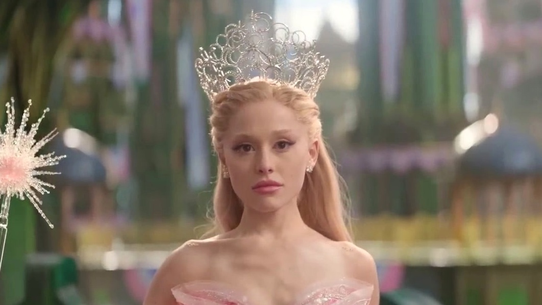 Video thumbnail for Wicked: For Good: Wicked & Good (Featurette)