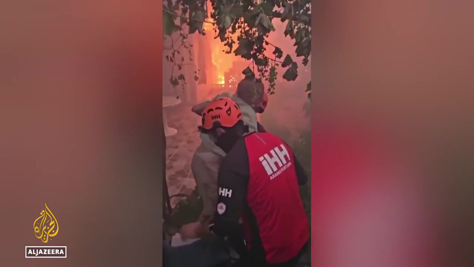 'Video thumbnail for Turkiye’s wildfire season intensifies; crews struggle as winds spread flames in Hatay, İzmir'