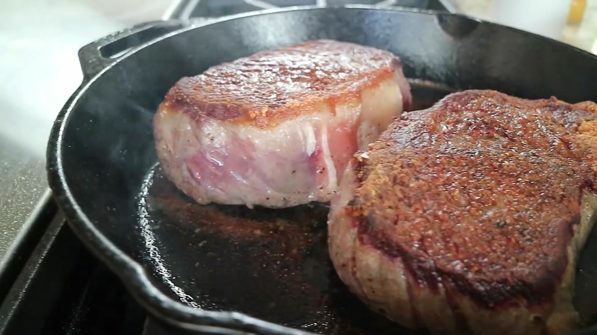 Video thumbnail for HOW TO COOK NEW YORK STRIP STEAK in Cast Iron with HORSERADISH CREAM SAUCE (720p 30fps)