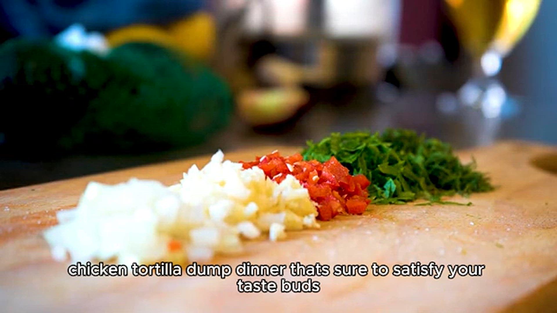 Video thumbnail for Chicken Tortilla Dump Dinner Recipe