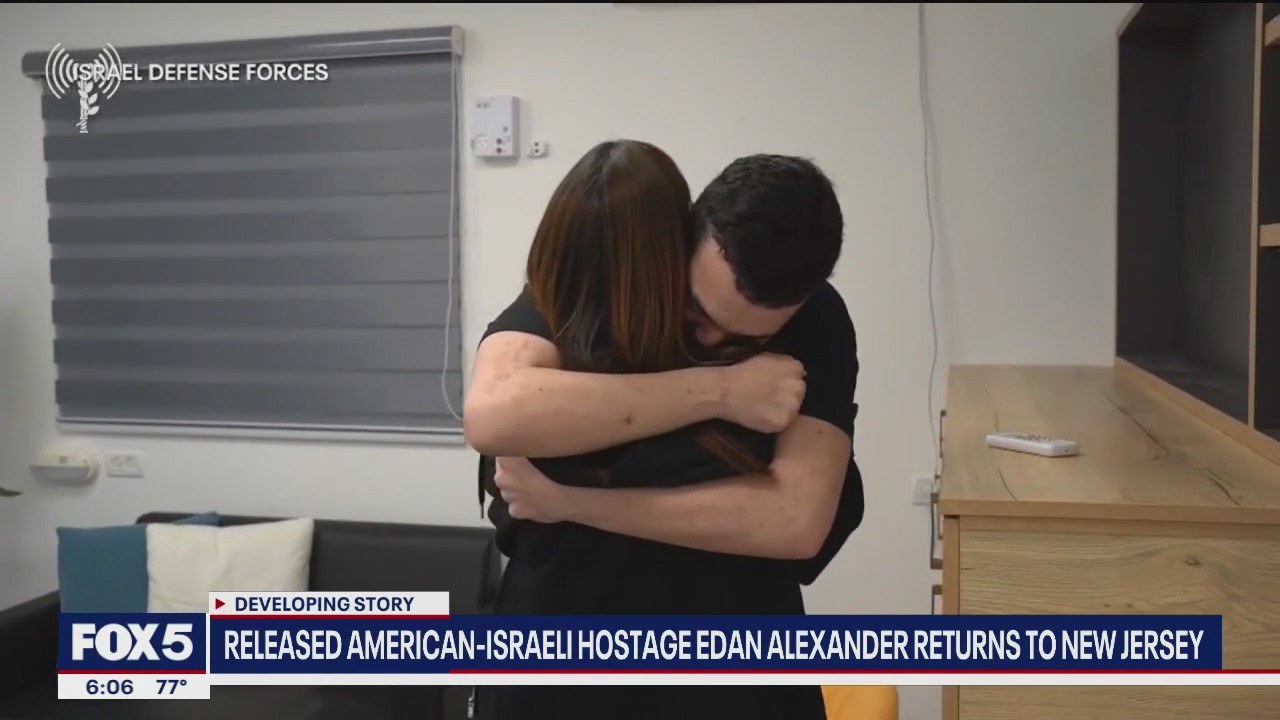 'Video thumbnail for After 600 days in captivity former hostage Edan Alexander returns to New Jersey'