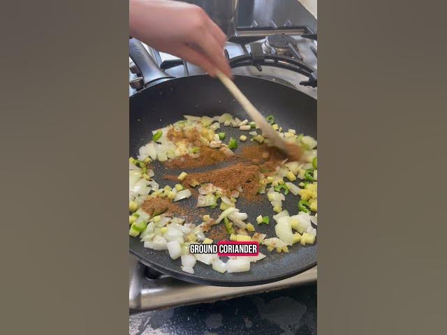 Video thumbnail for Vegan Curry Recipe with Carrots and Beans (Korma) #veganrecipes