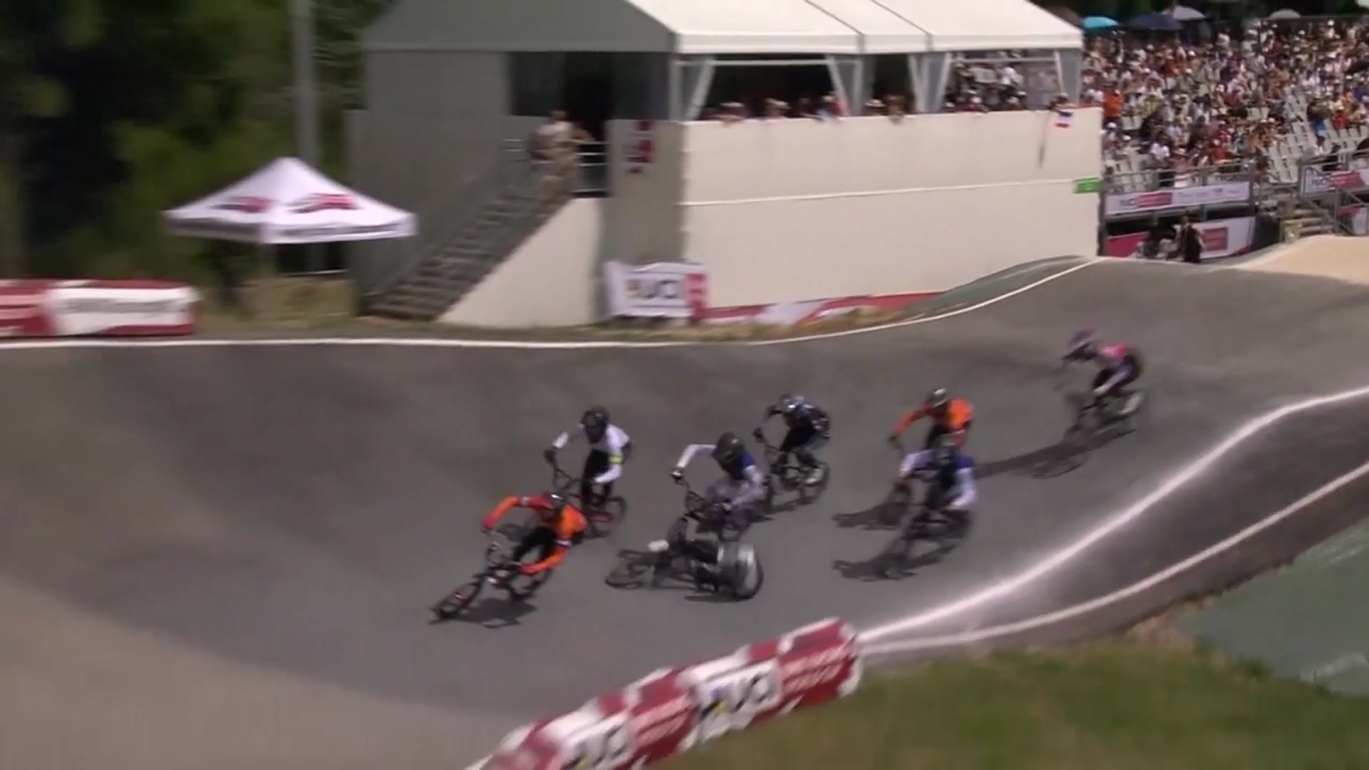 'Video thumbnail for Head over heels - Four crash out during big BMX World Cup men's under-23 incident in Sarrians, France'